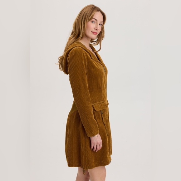 XCVI NAJA JACKET COAT DRESS In Gingerbread Pigment - Picture 4 of 4